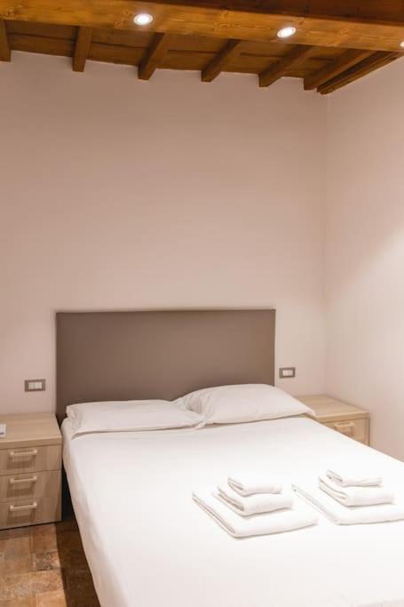 Cozy And Charmin 3Br Apartment Steps By Duomo Florence Exterior photo